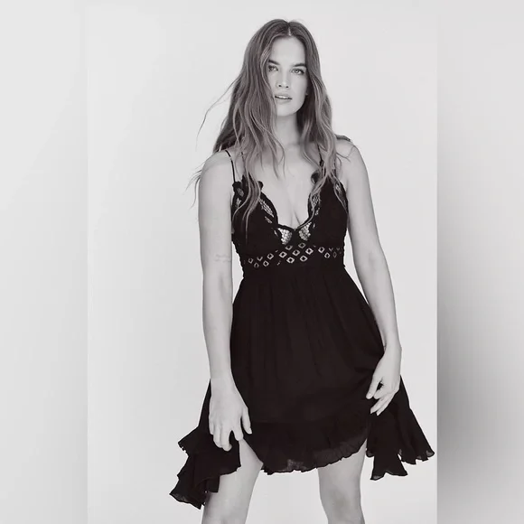Free People Adella Slip Dress - Black - S